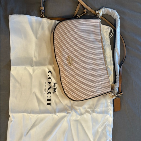 Coach Beige Checkered Shoulder Bag - Picture 2 of 4